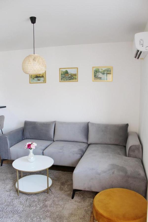 Apartman ชาพลินา ภายนอก รูปภาพ